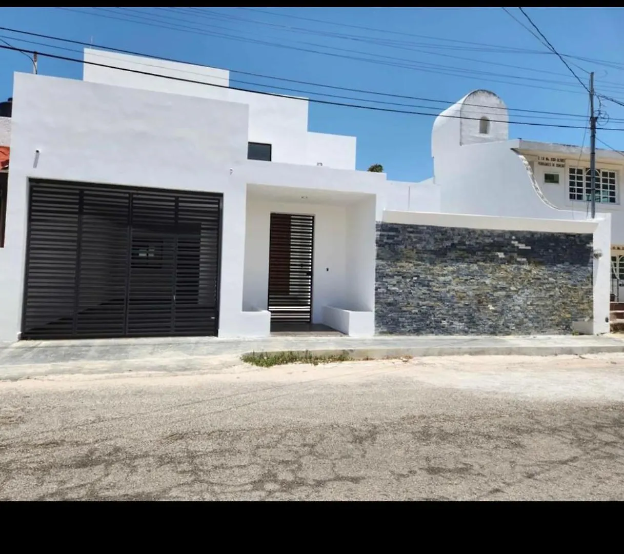 Casa Atelier Medellin Merida Homestay